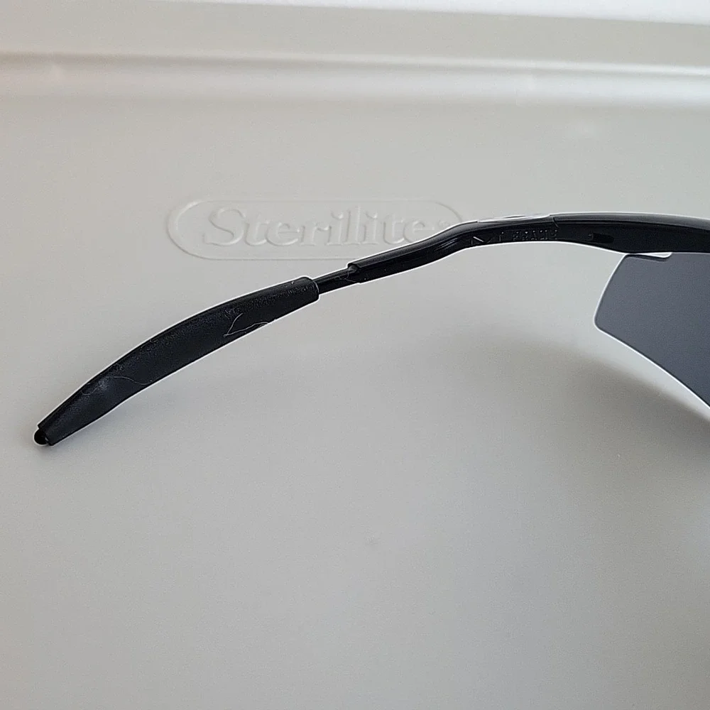 OAKLEY M Frame Sunglasses Sport Shield Wrap Cycling Baseball Black Lens USA